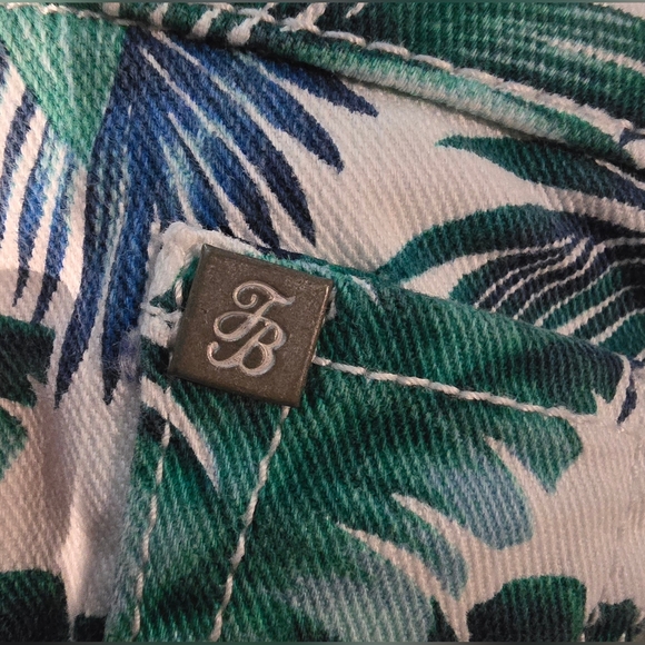 Tommy Bahama Jungle Floral Skinny Jeans Size 0 - Picture 6 of 11